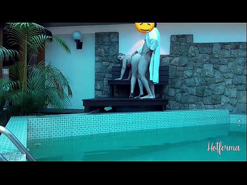 ❤️ Chef inviterer stuepige til poolen, men kunne ikke modstå en hot ️❌ Porn video at da.sexonfire.ru ️